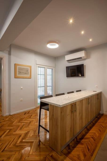 Karolou Ntil- Ground Floor Suite Thessaloniki Exterior photo