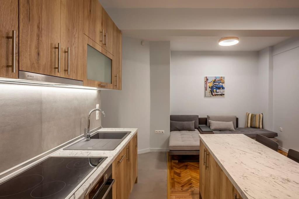 Karolou Ntil- Ground Floor Suite Thessaloniki Exterior photo