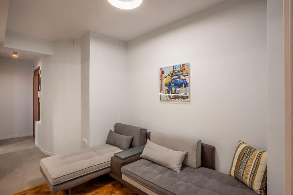 Karolou Ntil- Ground Floor Suite Thessaloniki Exterior photo